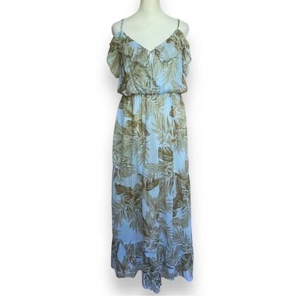 AMUSE Society Midsummer Floral Maxi Dress in Sea Wind | Size Large - Picture 4 of 16